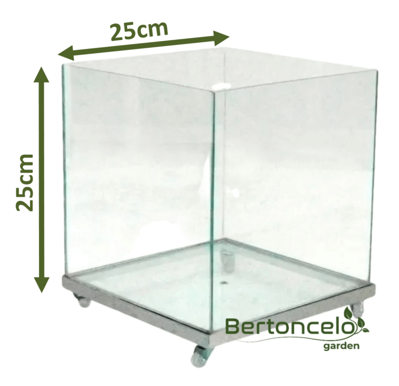 Vaso de vidro quadrado com ródinhas 25x25